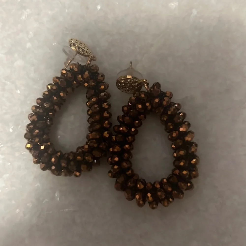 Brown sparkly seed beaded earrings , - Picture 2 of 3